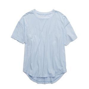 Aerie Distressed Boyfriend T-Shirt in a light sky blue. Women's Size Large